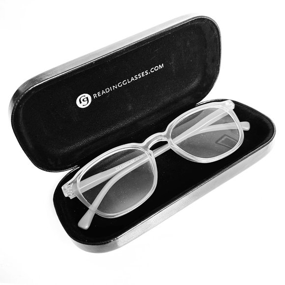 Black Leather Hard Case for Reading/Sun Glasses - Picture 3 of 3